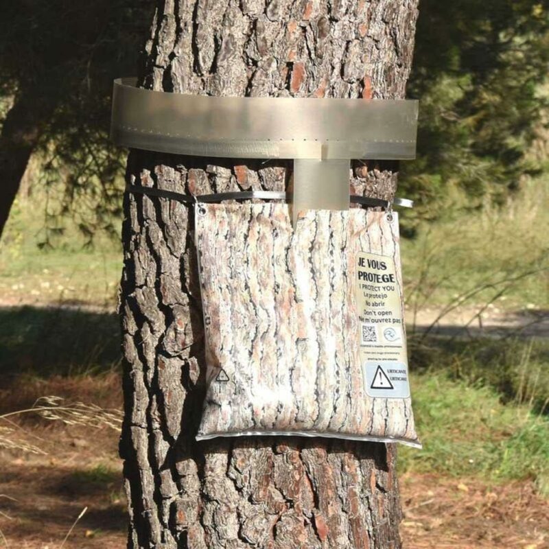 Sac recharge piège à chenille processionnaire du pin "Ecorce" taille standard + mastic Ecopiège